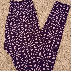 Lularoe Purple/Pink Leggings OS